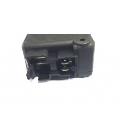 MOTEUR DE LA SERRURE DE LA PORTE INTERIEURE DROITE CH26